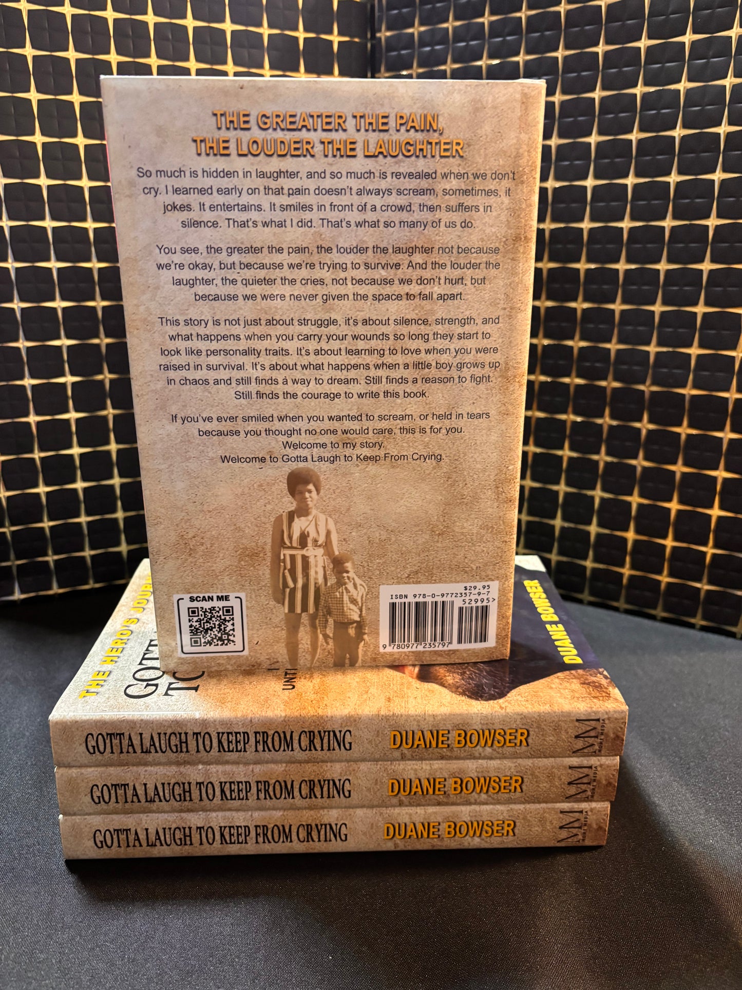 (NEW) Personalized Video Gift Box & Signed Autograph Book: Gotta Laugh To Keep From Crying (Paperback)