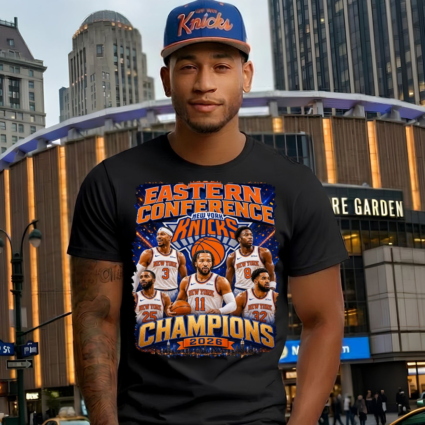 T-shirt: New York Knicks Eastern Conference Champs (Team in White Shirts)